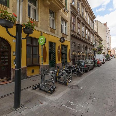 Kazinczy 10 Apartment With 3 Bedrooms Budapest Extérieur photo