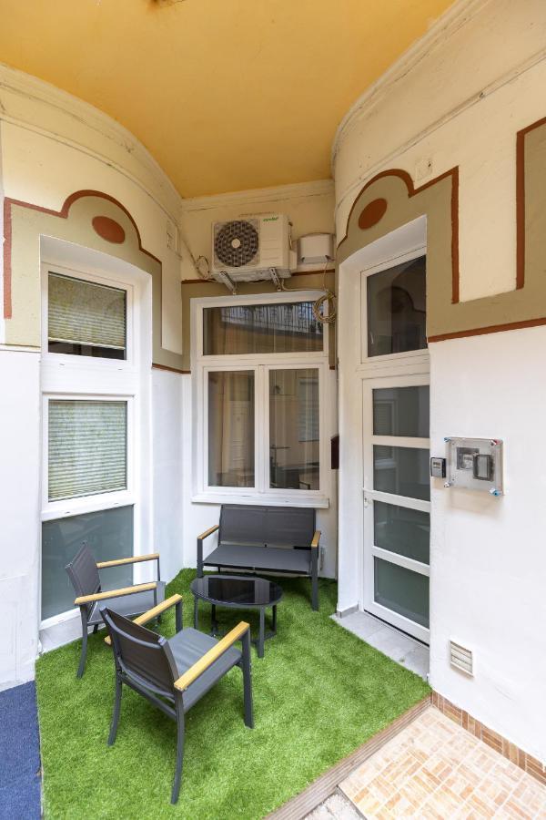 Kazinczy 10 Apartment With 3 Bedrooms Budapest Extérieur photo